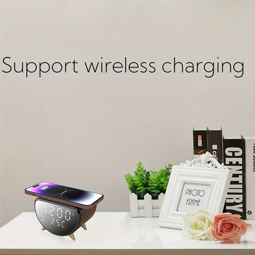 Hidden Camera 15W Charger, Clock